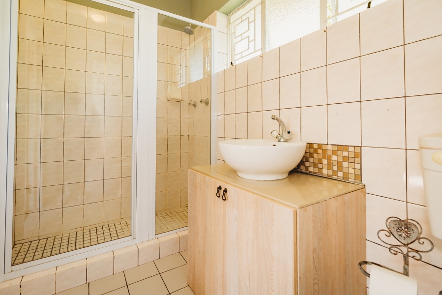4 Bedroom Property for Sale in Heather Park Western Cape